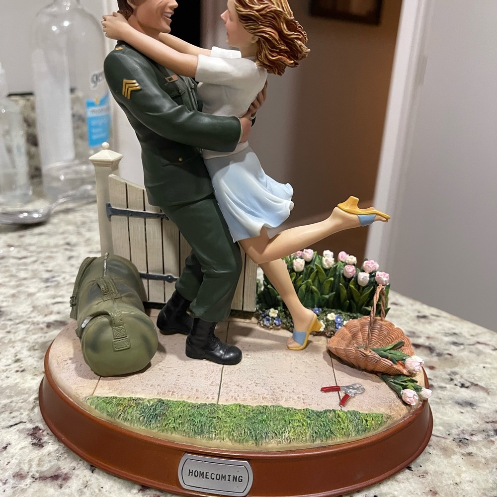 GI JOE statue